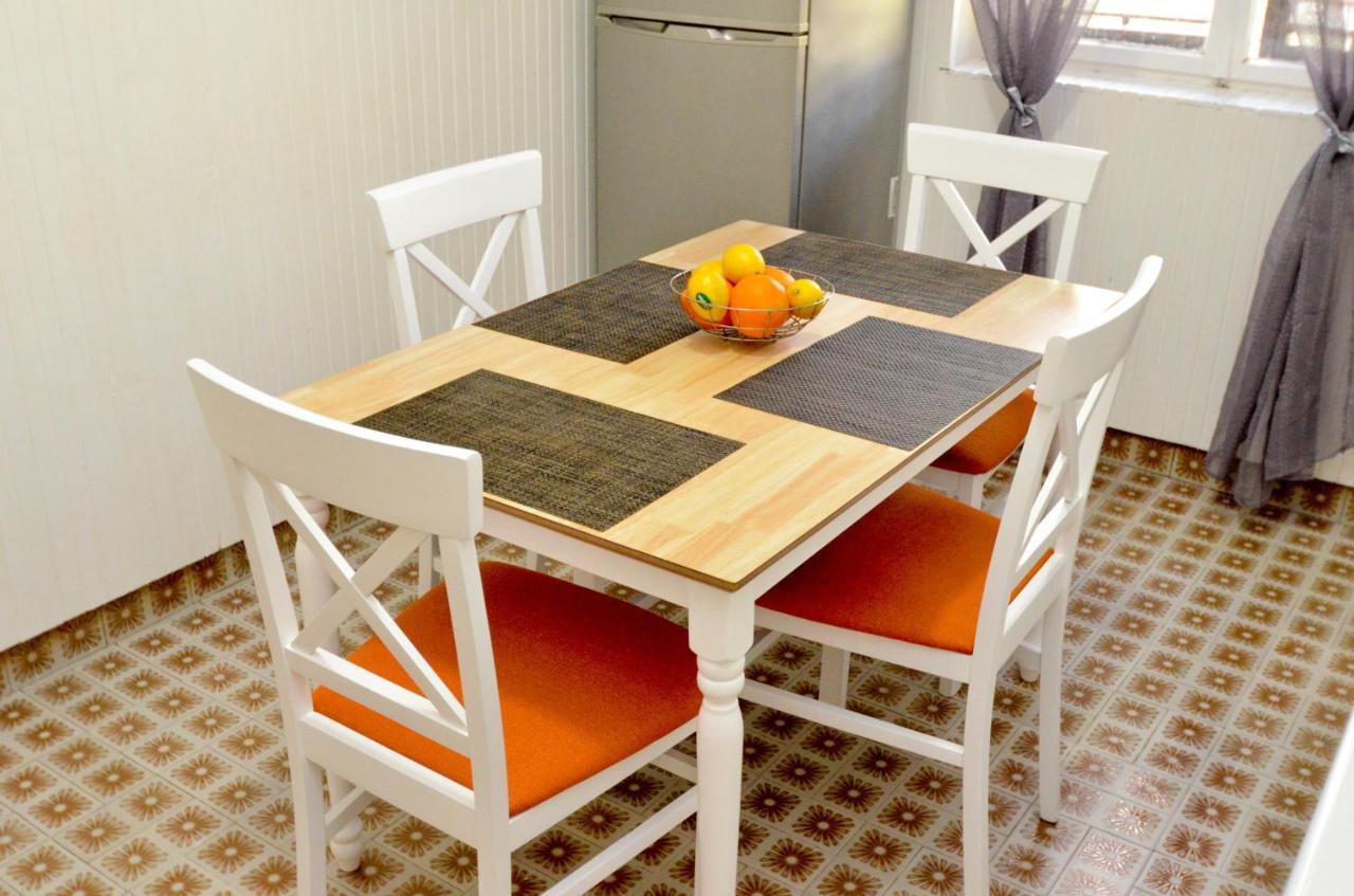 Red House Apartment Котор Екстер'єр фото